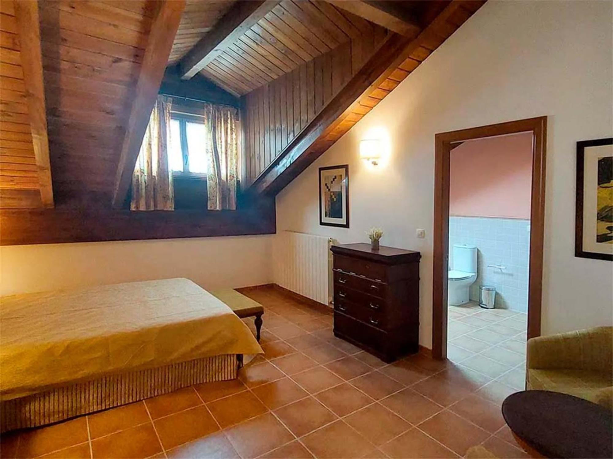 Apartamentos Jaca Badaguas 3000 ภายนอก รูปภาพ