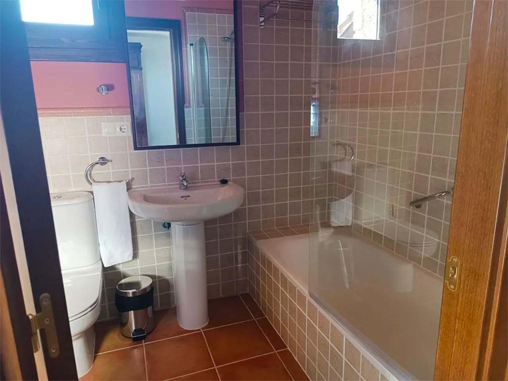 Apartamentos Jaca Badaguas 3000 ภายนอก รูปภาพ
