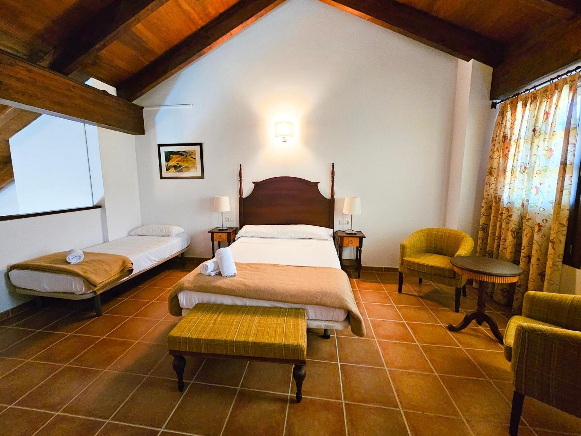 Apartamentos Jaca Badaguas 3000 ภายนอก รูปภาพ